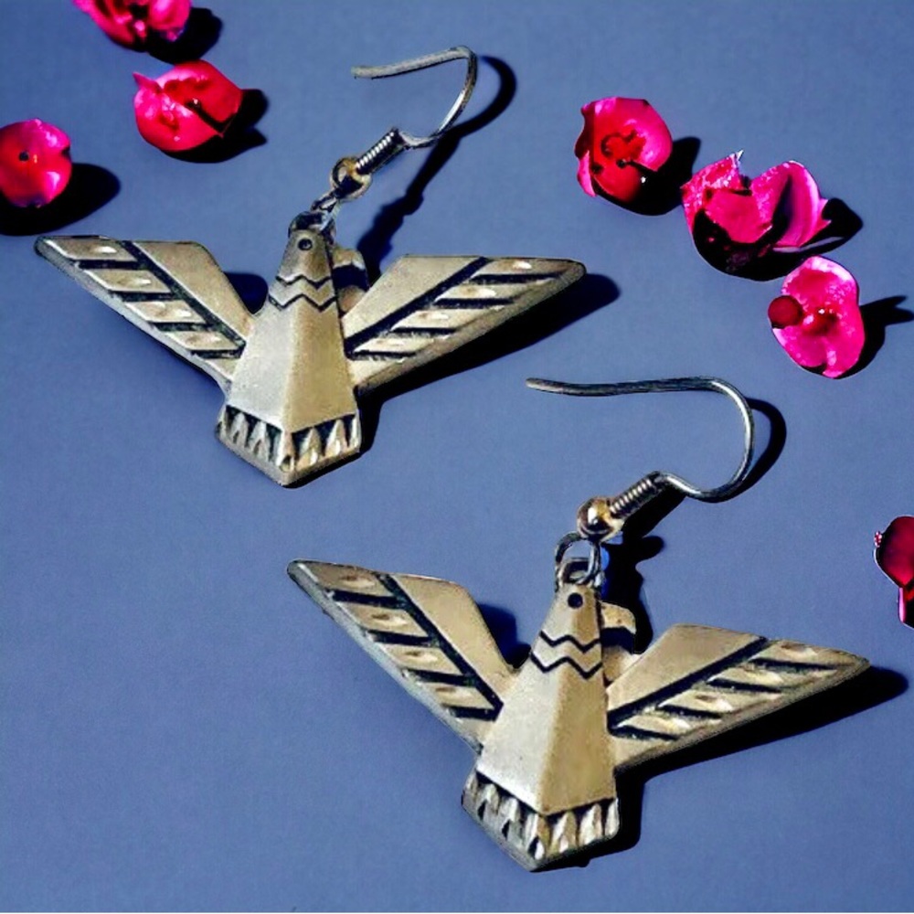 EGe Vintage '89 Pewter Eagle Earrings Dangle French Wires Pierced Ears